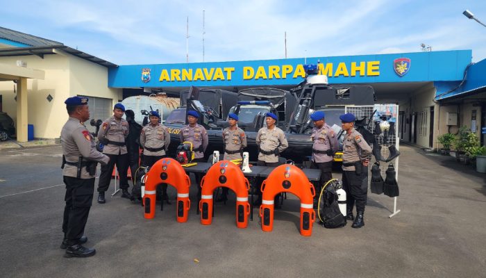 Ditpolairud Polda Jatim Berhasil Temukan Korban Laka Laut