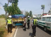 satlantas polres Sumenep menindak tegas mobil truk pemuat hasil urukan galian c