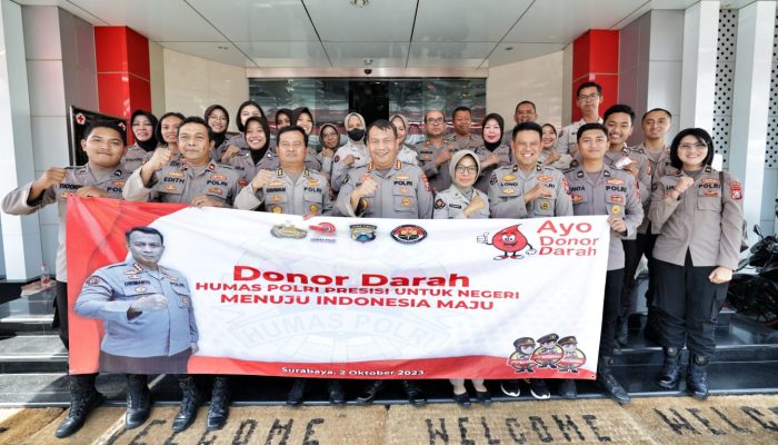 Sambut HUT Humas Polri Ke-72, Bidhumas Polda Jatim Gelar Baksos Donor Darah di PMI Surabaya