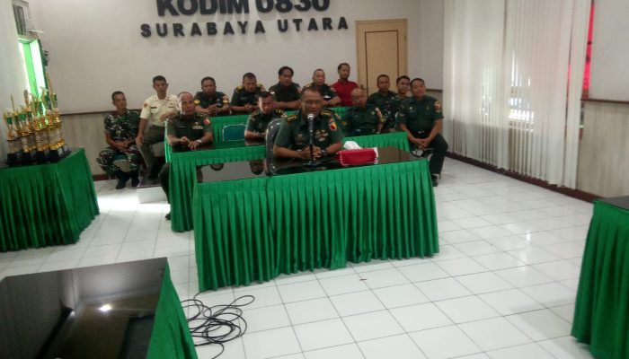 Jajaran Kodim Surabaya Utara Bersama Tiga Pilar Saksikan Live Streaming Upacara HUT ke-78 TNI