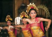 Ratusan Penari Pendet Meriahkan Pembukaan Nusa Penida Festival 2023