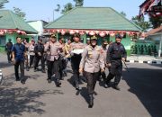Polres Pelabuhan Tanjung Perak dan Detasemen Gegana Satbrimob Polda Jatim Serbu Kodim 0830 Surabaya Utara