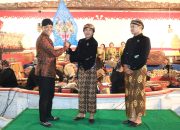 Kodim 0808/Blitar Gelar Pentas Seni Wayang Kulit Dalam Rangka HUT Ke – 78 TNI Tahun 2023,