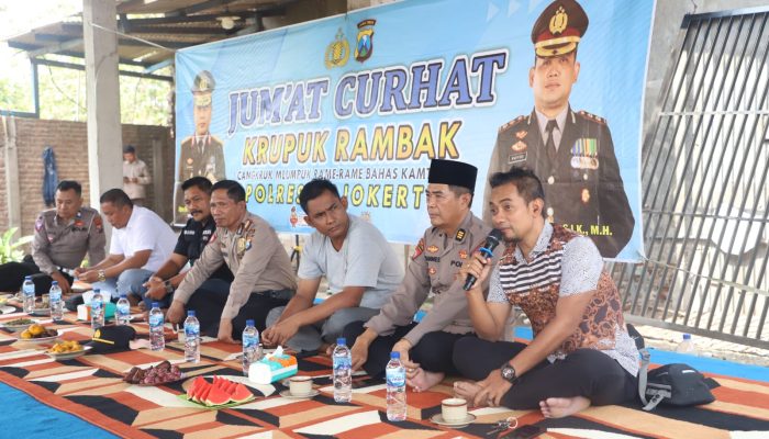 Polres Mojokerto Minta Warga Tidak Takut Melapor ke Polisi Lewat Kegiatan Jum’at Curhat