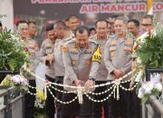 Irjen Pol Toni Harmanto Resmikan Semeru Walk dan Air Mancur Kolam Semeru di Mapolda Jatim
