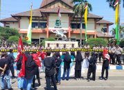 Polres Sumenep Amankan Aksi Unras Oleh GMNI di DPRD Sumenep