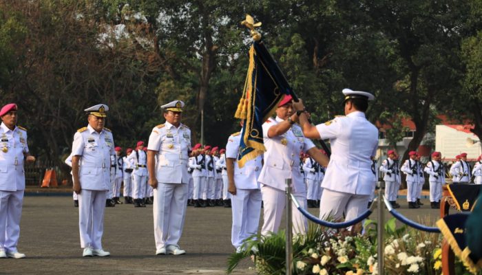 Naik Bintang Tiga, Mayjen TNI Marinir Nur Alamsyah Jabat Komandan Kodiklatal