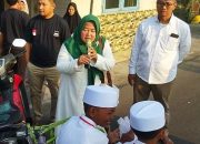 Kepala Desa Temu Berangkatkan 40 Peserta Khittan Massal Masjid Waqofiyah