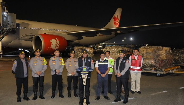 Pesawat Ketiga Berisikan Bantuan Kemanusiaan Bagi Warga Palestina Diberangkatkan