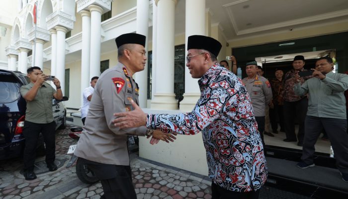 Kerjasama Kapolda Jatim Silaturahmi ke PW Muhamadiyah