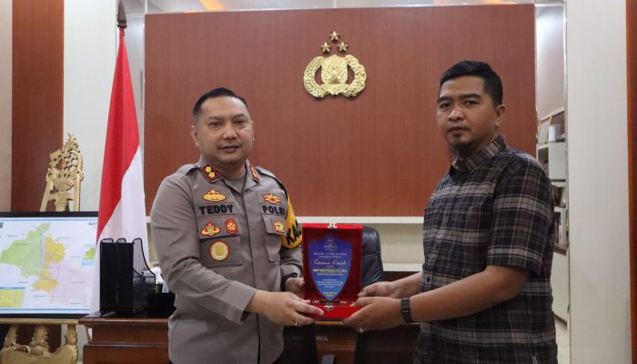 Dibanjiri Karangan Bunga Apresiasi dari Elemen Masyarakat Atas Keberhasilan Ungkap Kasus