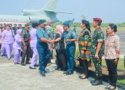 Danlanal Semarang Sambut Panglima TNI dan Kapolri