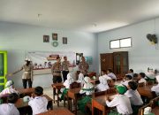 Anggota Polres Tulungagung Jadi Guru di Kelas Inspirasi Andika Mengajar 2023