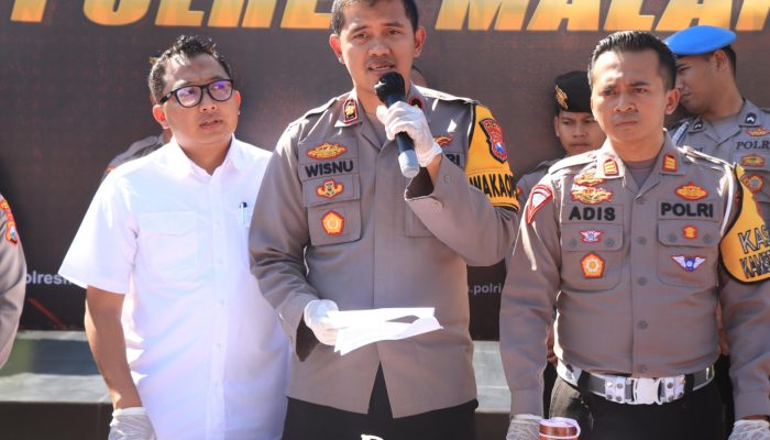 Polisi Amankan Penghasut Massa yang Coba Ganggu Pelayanan SIM di Malang