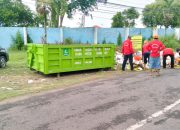 Mau lingkungan bersih ayo buanglah sampah pada tempatnya!
