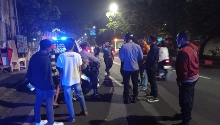 Polsek Simokerto Berjibaku Amankan Perayaan Pergantian Tahun 2024