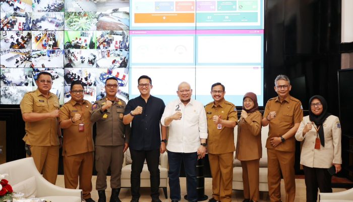 Kunjungi Pemkot Surabaya, Ketua DPD RI Komit Jaga Kewenangan Daerah untuk Pembangunan yang Berkeadilan