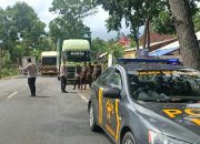 Kapolsek Melaya Bersama Anggota Cepat Tanggap Turun Kelapangan Atasi Kemacetan