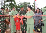 Gerakan TNI AD Manunggal Air, Pangdam 17/Cend bersama Dansatgas Yonif 122/TS Resmikan 1898 titik air dan Taman Edukasi Tombak Sakti di Perbatasan RI-PNG