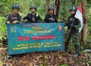 Jaga Kedaulatan Negara, Satgas Pamtas RI-Malaysia Yonarmed 10/ Bradjamusti Pos Seriang Patroli Patok Batas Negara