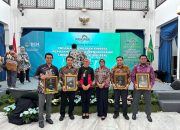Kepedulian terhadap Lingkungan, UBP Saguling Terima Sertifikat Proper Hijau dari DLH Provinsi Jawa Barat