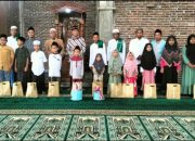 Pemdes Gampang Dan BPD Bersama Takmir Masjid Sabilul Abidin Adakan Santunan Anak Yatim