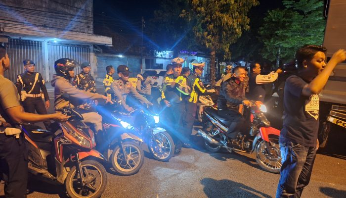 Razia Balap Liar, Polisi Amankan Puluhan R2 di Dua Lokasi di Pamekasan