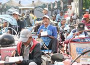 Tebar Kebahagiaan, Kapolrestabes Surabaya Kembali Gelar Sarapan Bareng Abang Becak
