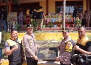 Polda Jatim Gelar Baksos dan Bakkes Laksanakan Program “Polisi Baik” di Lamongan