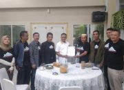 RBP Serahkan Rekomendasi dan Hasil Kajian Politik Kepada Bacabup Dadang Supriatna