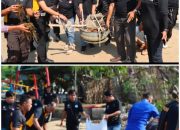 Gerakan Peduli Lingkungan Polres Pamekasan Bersama Media dan Komunitas Vespa Bersihkan Pantai