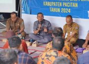 Mas Aji Bupati Pacitan Mendorong Petani Gunakan Pupuk Organik