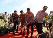 Sambut Hari Bhayangkara ke – 78 Kapolda Jatim Resmikan Sumur Air Dalam di Ponorogo