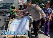 200 Tanda Cinta Polsek Simokerto Untuk Warga