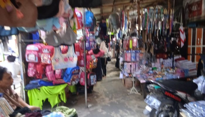Daya Beli Menurun, Pedagang Kaki Lima (Pkl) Dayeuh Kolot Kab.Bandung Keluhkan Pendapatan
