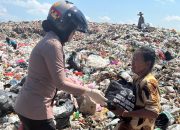 Peringati Hari Jadi ke -76 Polwan Polres Jember Salurkan Bantuan Sosial di TPA