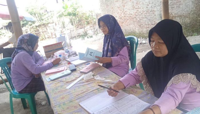 Kegiatan Rutin Posyandu Sekarwangi RW 12 Kelurahan Andir Kabupaten Bandung