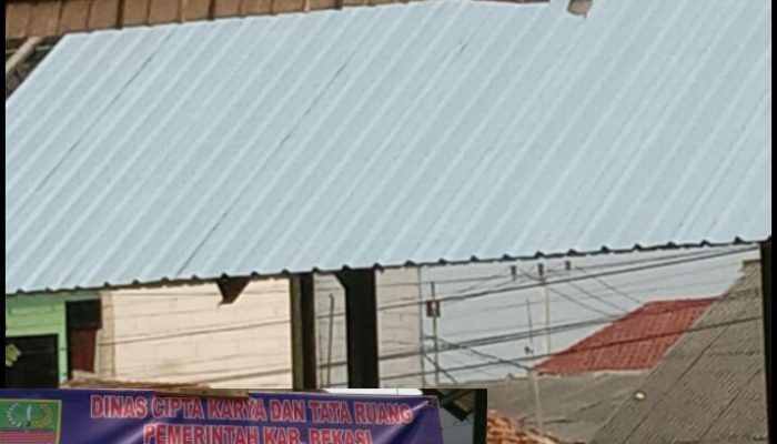 Proyek Rehab Workshop Dinas Bina Marga Dan Smber Daya Air Kabupaten Bekasi Abaikan K3.