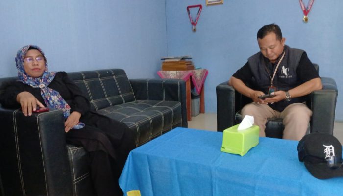 Merasa Dilecehkan Oleh Oknum Kepala Sekolah SMPN 4 Cibeber Cianjur, Ketua IWC dan Rekan Nyatakan Sikap Agar Yang Bersangkutan Meminta Maaf