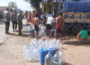 Polisi Kembali Salurkan 10 Ribu Liter Air Bersih Untuk Warga Rejotangan Tulungagung