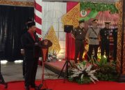 Anugrahkan Satyalancana Karya Satra, Bupati Sumenep Ajak ASN Jaga Etika