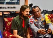 Benny Wenda Presiden ULMWP Menyambut Baik Pembebasan Pilot Susi Air Phillip Mehrtens