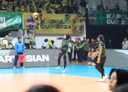 Tim Voli Putra Putri Polda Jatim Raih Kemenangan Perdana Kapolri Cup 2024 di Gresik