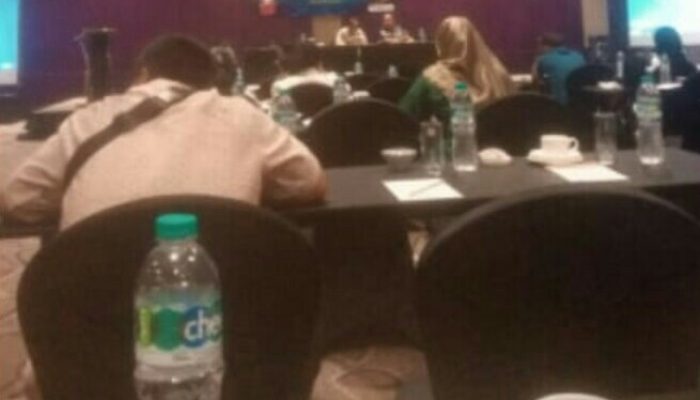 Dijanjikan Uang Transport, Warga Ciktim Merasa Dibohongi Acara Sosialisasi di Hotel Bintang 4