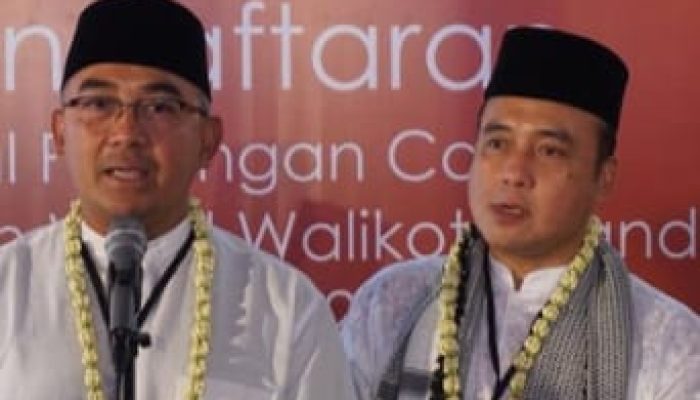 Paslon Farhan-Erwin Janji Selesaikan Pemasalahan PR Kota Bandung