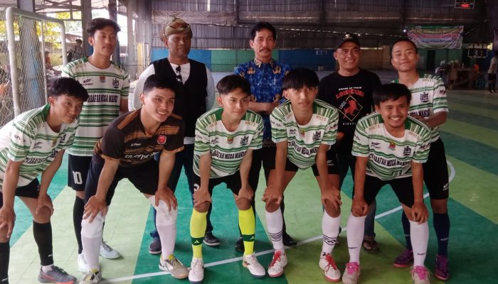 Desa Tanjungbaru Cikarang TImur Juara Pertama Turnamen Futsal Dandim 0509 /Bekasi Cup