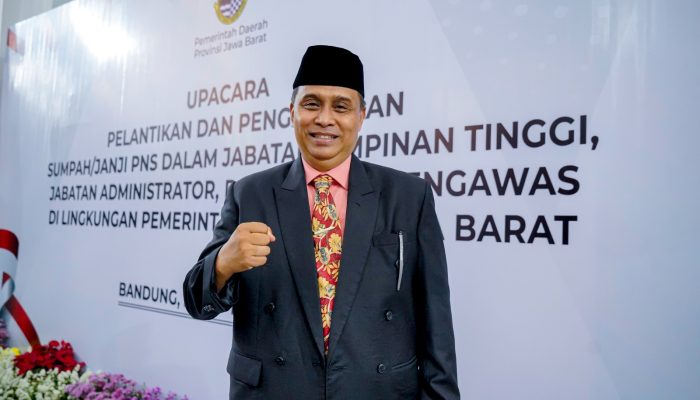 Deden Saepul Hidayat Resmi Menjadi Sekretaris Dinas Pendidikan Jawa Barat