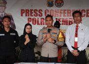 Upacara Hari Kesaktian Pancasila, Kapolda Jatim Beri Penghargaan Anggota Polri dan PNPP Berprestasi