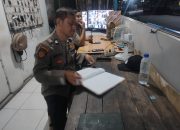Polres Gresik Siagakan Personel 24 Jam Untuk Pengamanan Percetakan Surat Suara Pemilu 2024