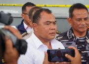 DIRKRIMSUS POLDA KEPRI HADIRI KEGIATAN KONFERENSI PERS PENYELUDUPAN BENIH BENING LOBSTER SEBANYAK 237.305 BENIH BENING LOBSTER SENILAI 23,6 MILIAR RUPIAH